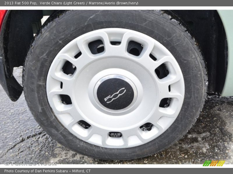 Verde Chiaro (Light Green) / Marrone/Avorio (Brown/Ivory) 2013 Fiat 500 Pop