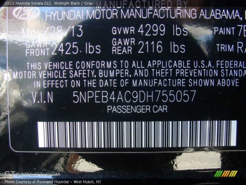 Midnight Black / Gray 2013 Hyundai Sonata GLS