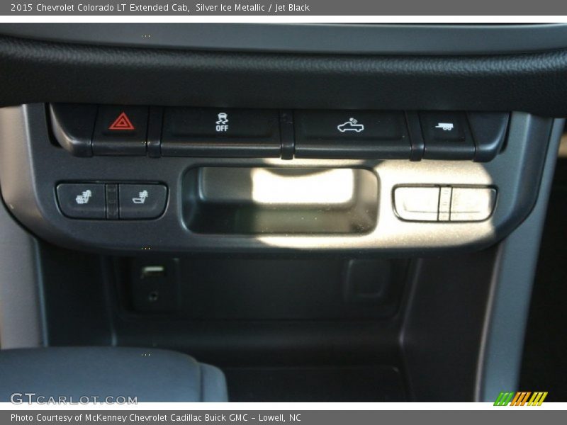 Silver Ice Metallic / Jet Black 2015 Chevrolet Colorado LT Extended Cab