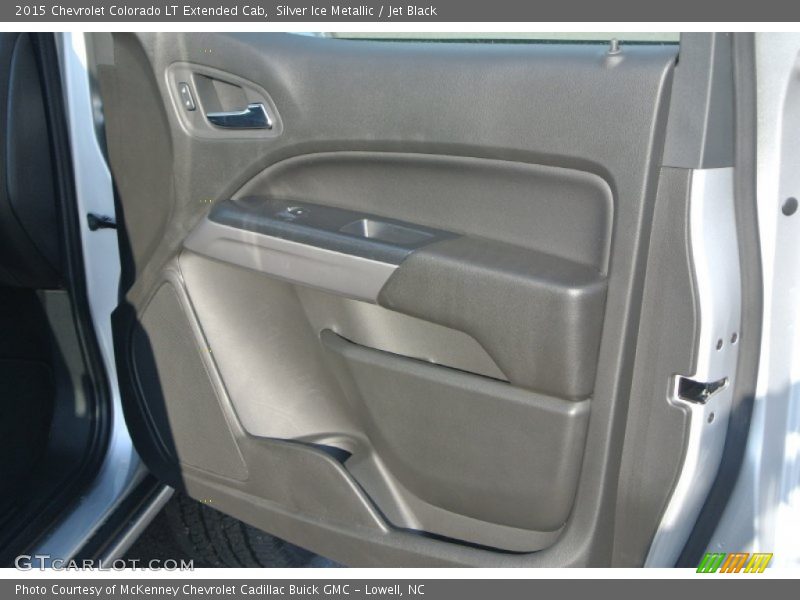 Silver Ice Metallic / Jet Black 2015 Chevrolet Colorado LT Extended Cab