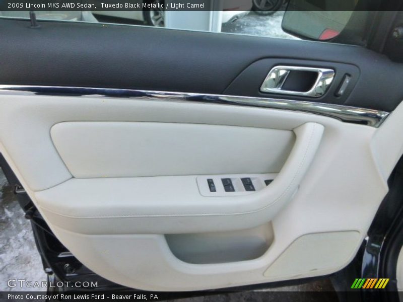 Tuxedo Black Metallic / Light Camel 2009 Lincoln MKS AWD Sedan