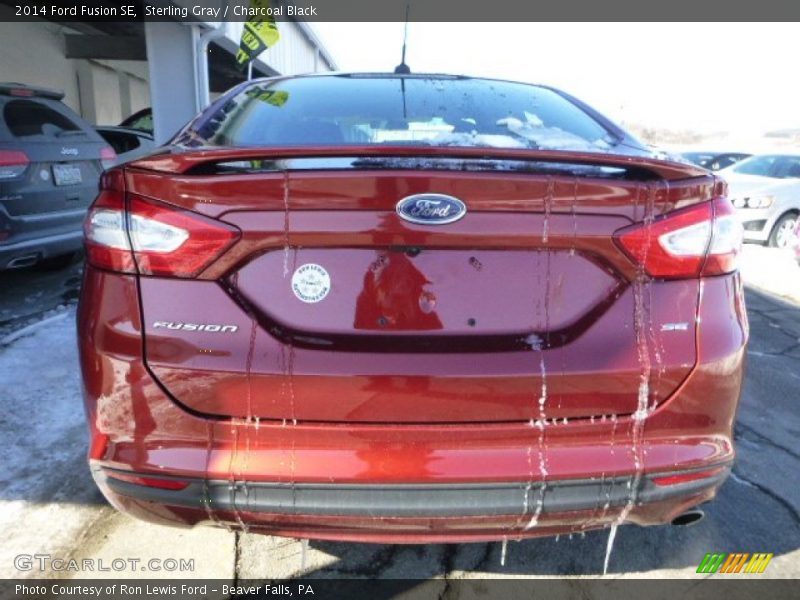 Sterling Gray / Charcoal Black 2014 Ford Fusion SE