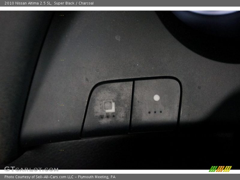 Super Black / Charcoal 2010 Nissan Altima 2.5 SL