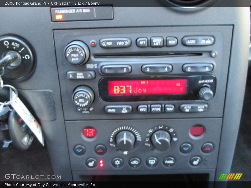 Black / Ebony 2006 Pontiac Grand Prix GXP Sedan