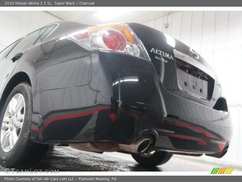 Super Black / Charcoal 2010 Nissan Altima 2.5 SL
