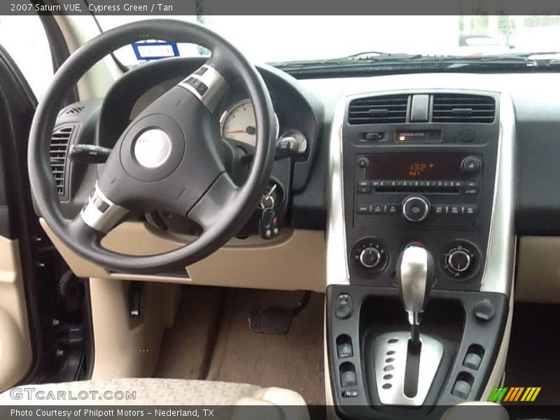 Cypress Green / Tan 2007 Saturn VUE