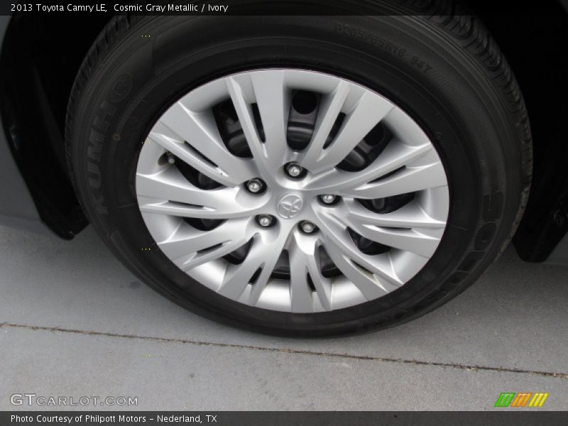 Cosmic Gray Metallic / Ivory 2013 Toyota Camry LE