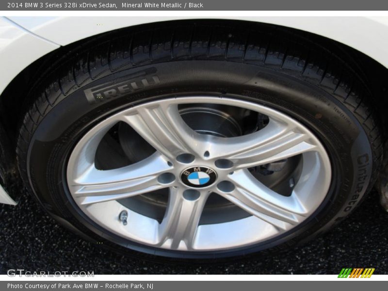 Mineral White Metallic / Black 2014 BMW 3 Series 328i xDrive Sedan