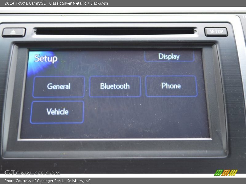 Classic Silver Metallic / Black/Ash 2014 Toyota Camry SE