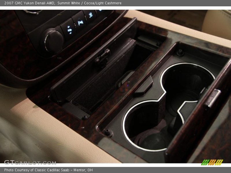 Summit White / Cocoa/Light Cashmere 2007 GMC Yukon Denali AWD