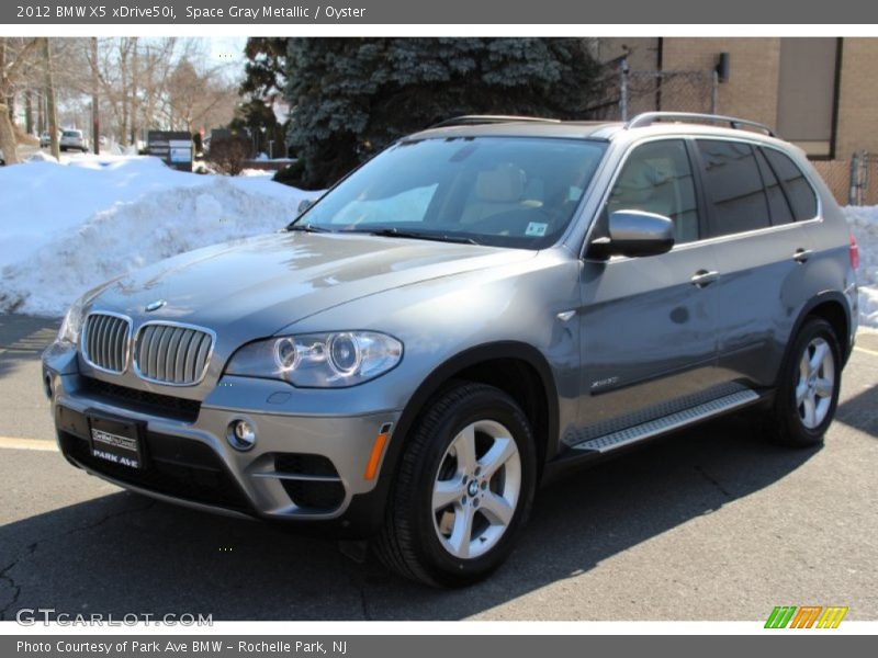 Space Gray Metallic / Oyster 2012 BMW X5 xDrive50i