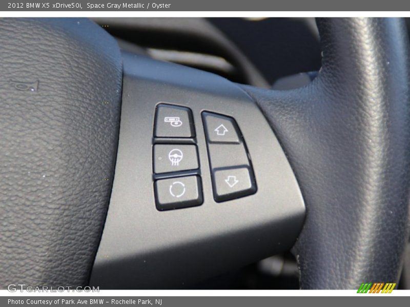 Space Gray Metallic / Oyster 2012 BMW X5 xDrive50i