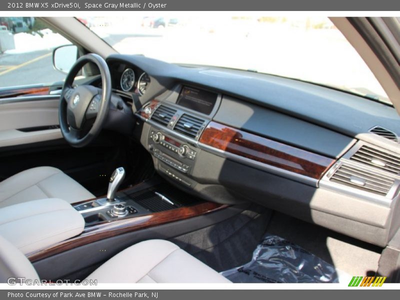Space Gray Metallic / Oyster 2012 BMW X5 xDrive50i