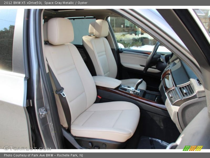 Space Gray Metallic / Oyster 2012 BMW X5 xDrive50i