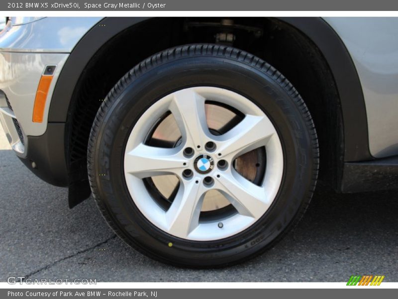 Space Gray Metallic / Oyster 2012 BMW X5 xDrive50i