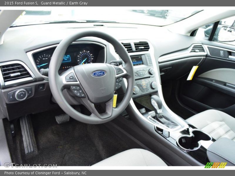 Guard Metallic / Earth Gray 2015 Ford Fusion S