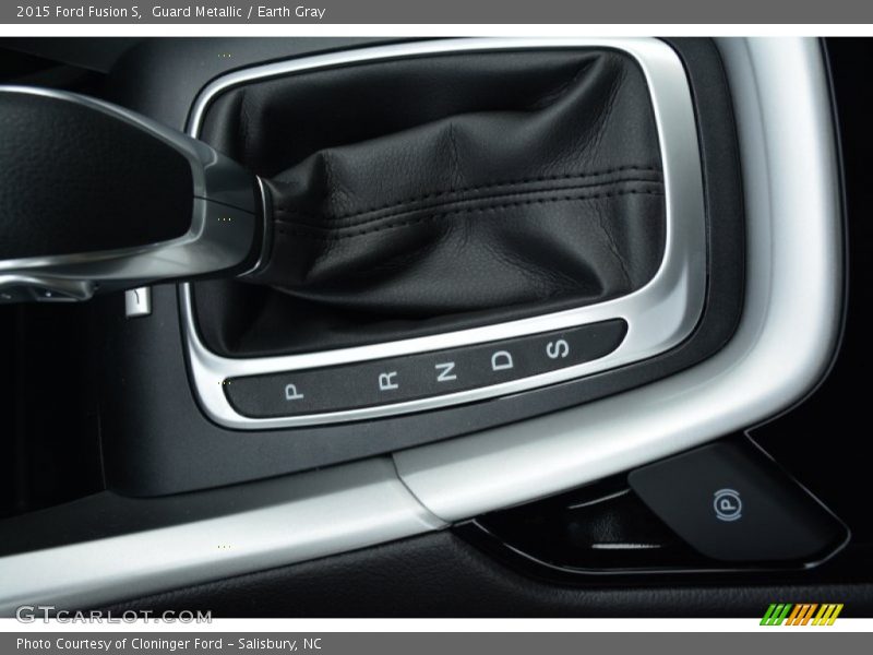 Guard Metallic / Earth Gray 2015 Ford Fusion S
