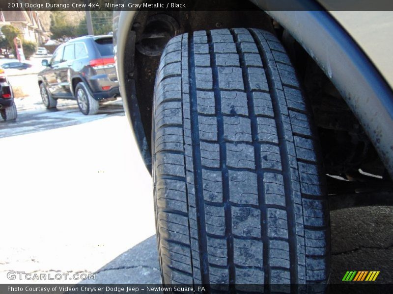 Mineral Gray Metallic / Black 2011 Dodge Durango Crew 4x4