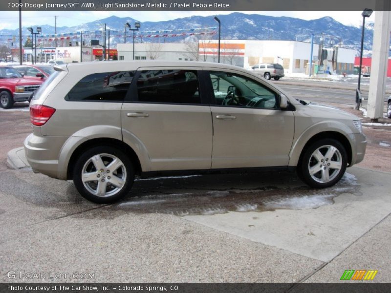 Light Sandstone Metallic / Pastel Pebble Beige 2009 Dodge Journey SXT AWD