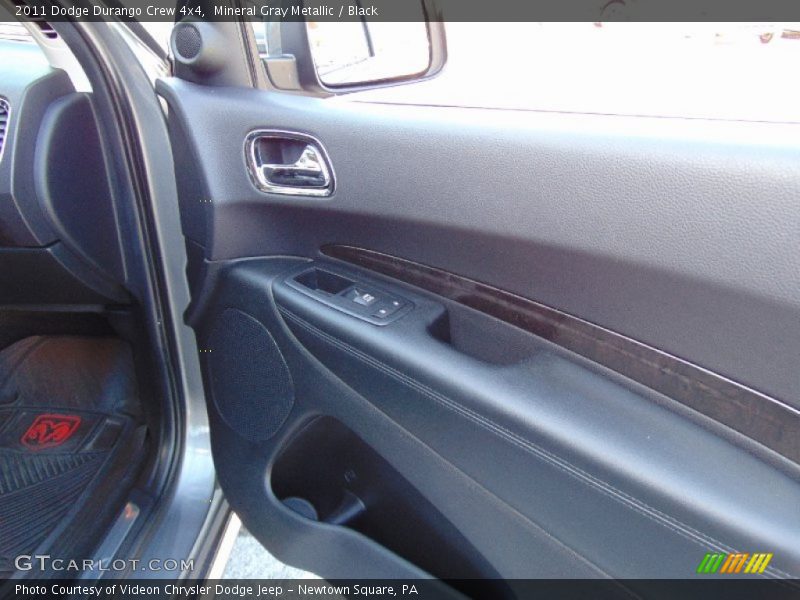 Mineral Gray Metallic / Black 2011 Dodge Durango Crew 4x4