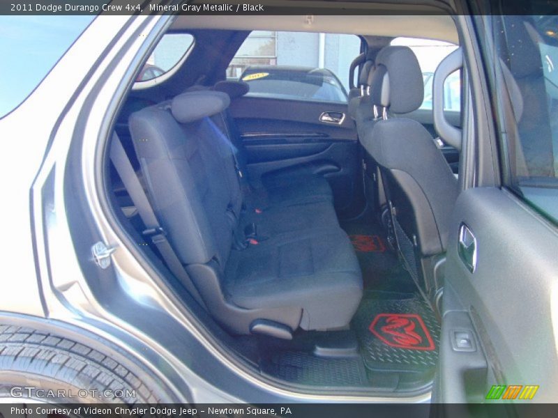 Mineral Gray Metallic / Black 2011 Dodge Durango Crew 4x4