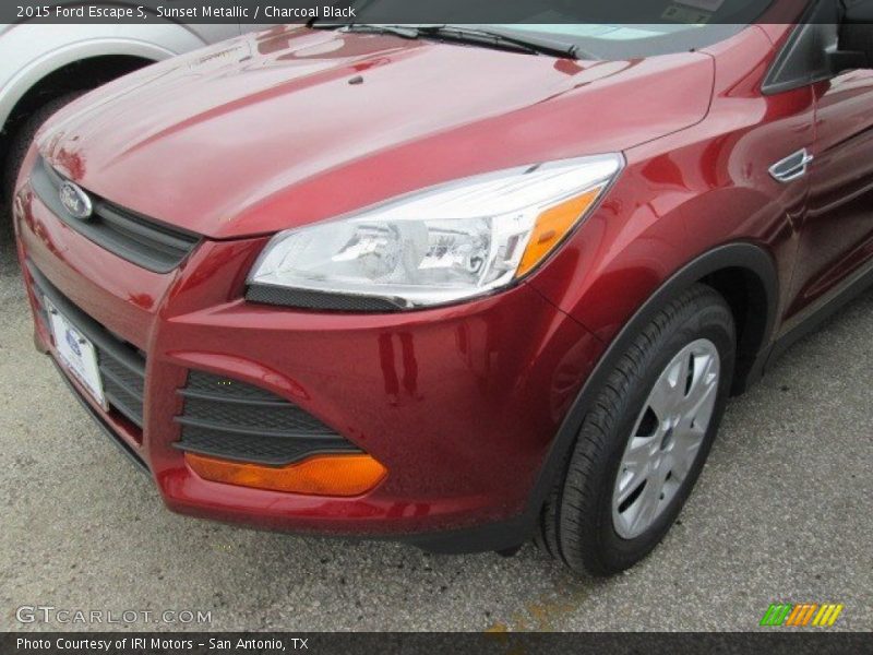 Sunset Metallic / Charcoal Black 2015 Ford Escape S