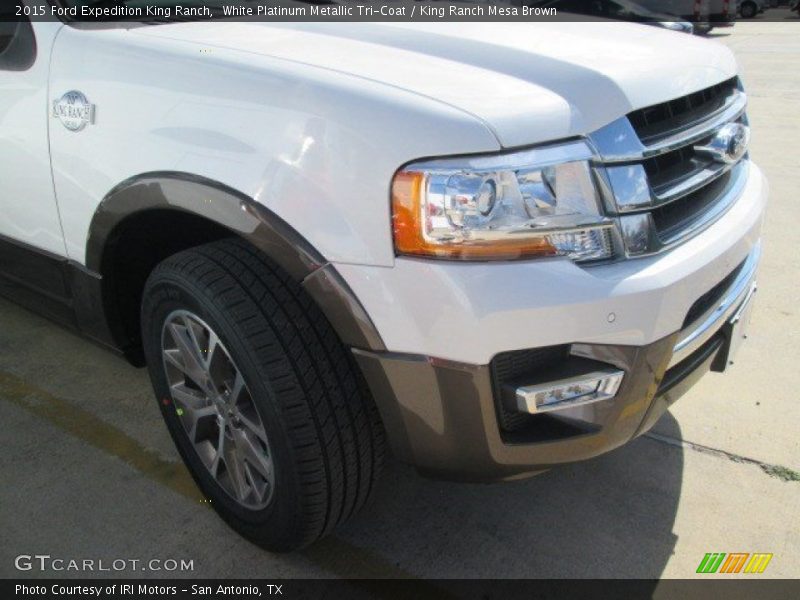 White Platinum Metallic Tri-Coat / King Ranch Mesa Brown 2015 Ford Expedition King Ranch