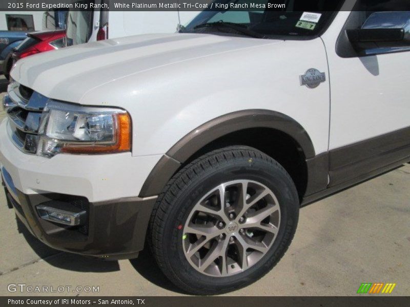 White Platinum Metallic Tri-Coat / King Ranch Mesa Brown 2015 Ford Expedition King Ranch