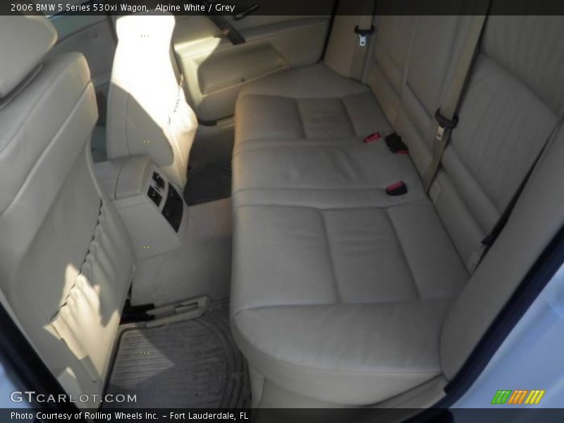 Alpine White / Grey 2006 BMW 5 Series 530xi Wagon