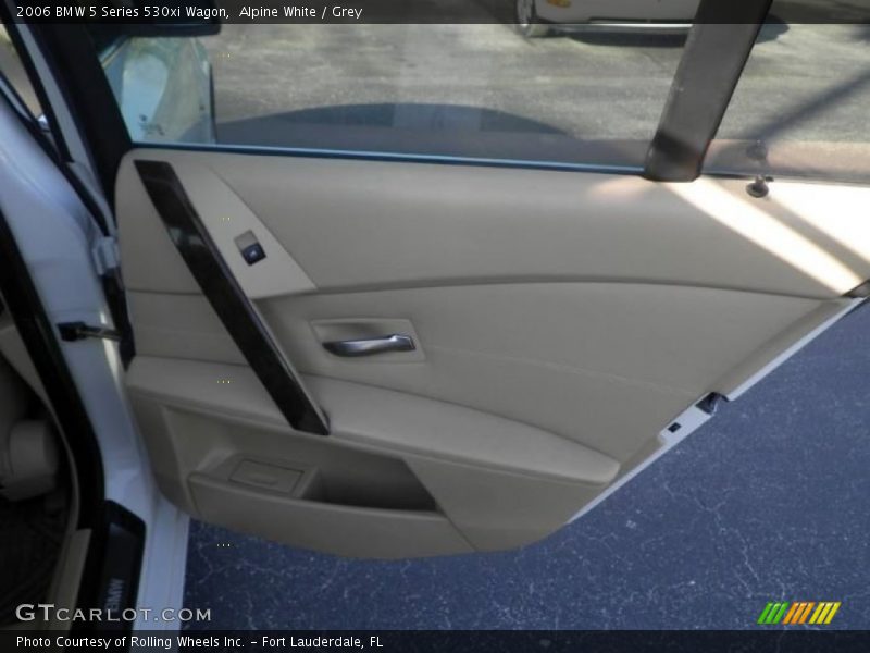 Alpine White / Grey 2006 BMW 5 Series 530xi Wagon