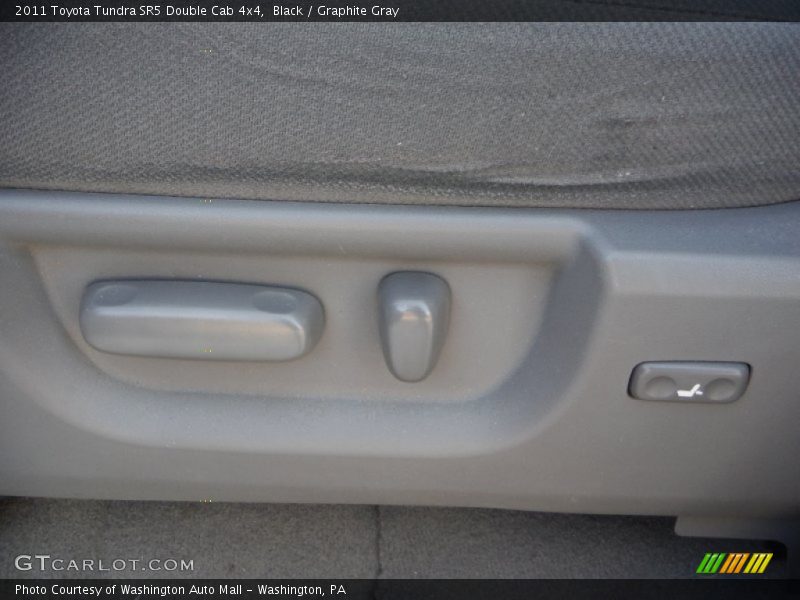 Black / Graphite Gray 2011 Toyota Tundra SR5 Double Cab 4x4