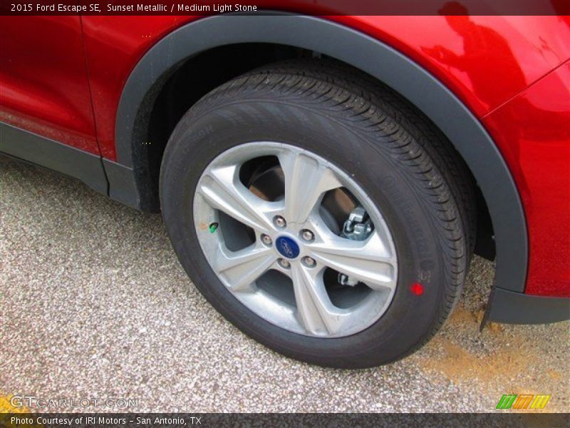 Sunset Metallic / Medium Light Stone 2015 Ford Escape SE