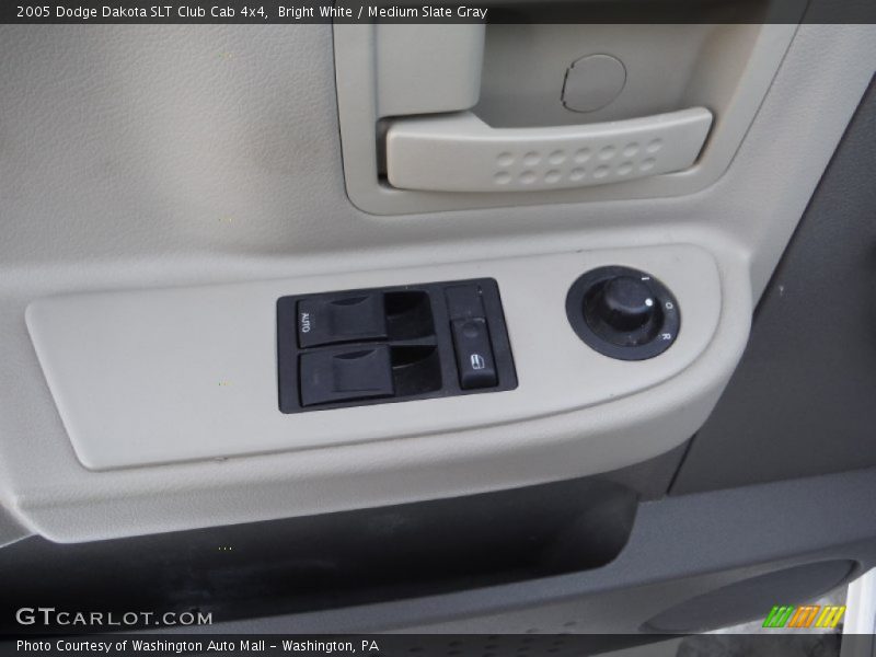 Bright White / Medium Slate Gray 2005 Dodge Dakota SLT Club Cab 4x4