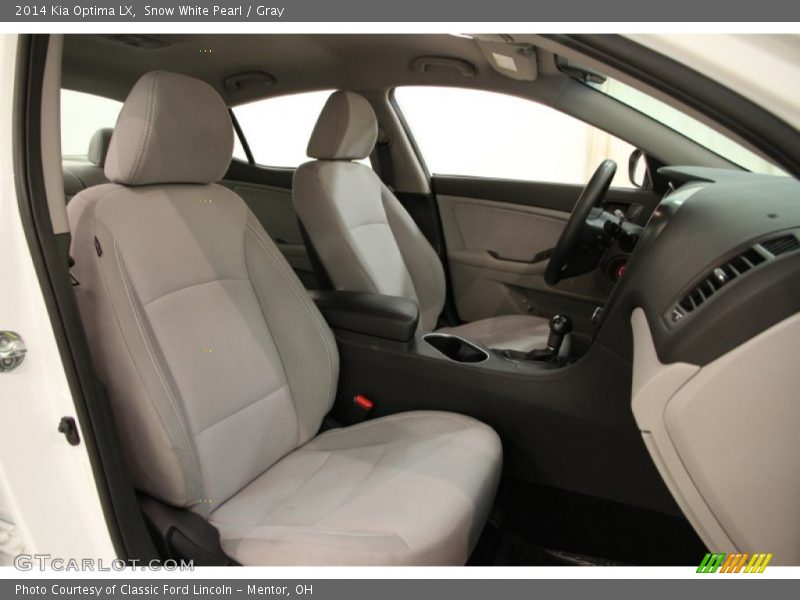 Front Seat of 2014 Optima LX