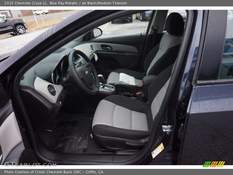  2015 Cruze LS Jet Black/Medium Titanium Interior