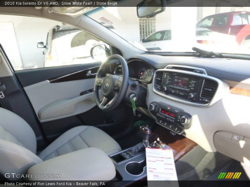 Snow White Pearl / Stone Beige 2016 Kia Sorento EX V6 AWD