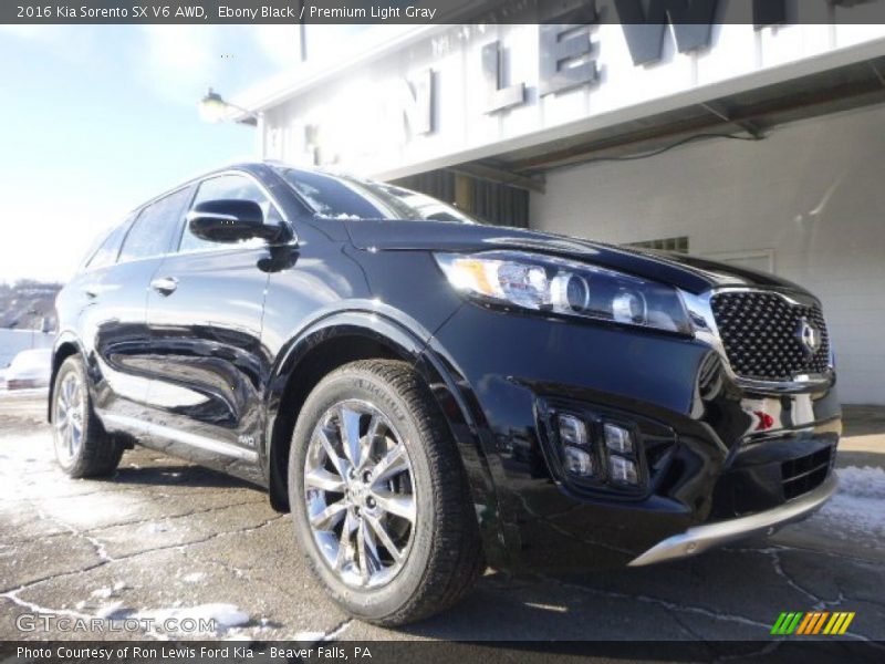 Ebony Black / Premium Light Gray 2016 Kia Sorento SX V6 AWD