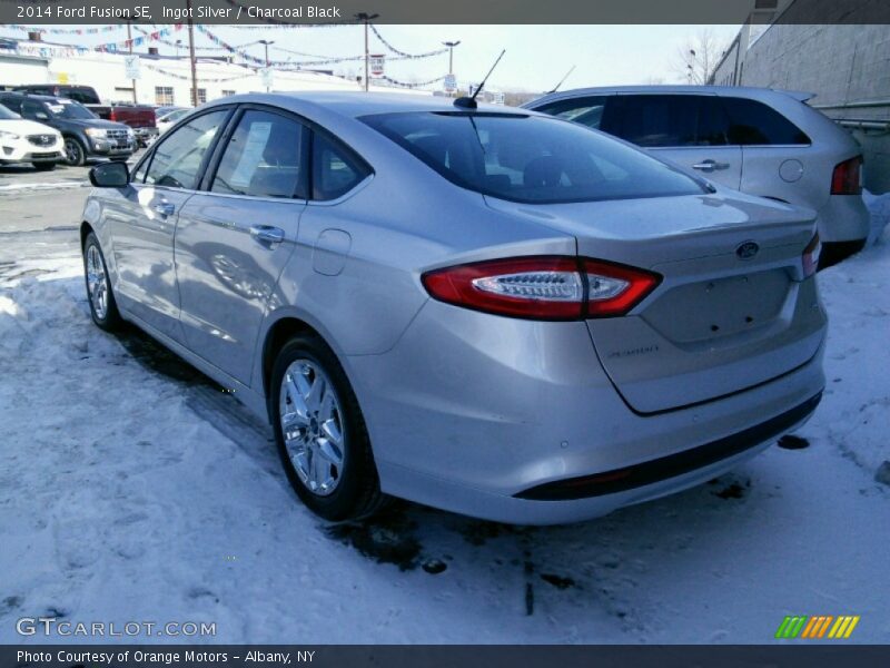 Ingot Silver / Charcoal Black 2014 Ford Fusion SE