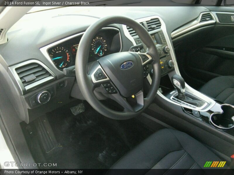 Ingot Silver / Charcoal Black 2014 Ford Fusion SE