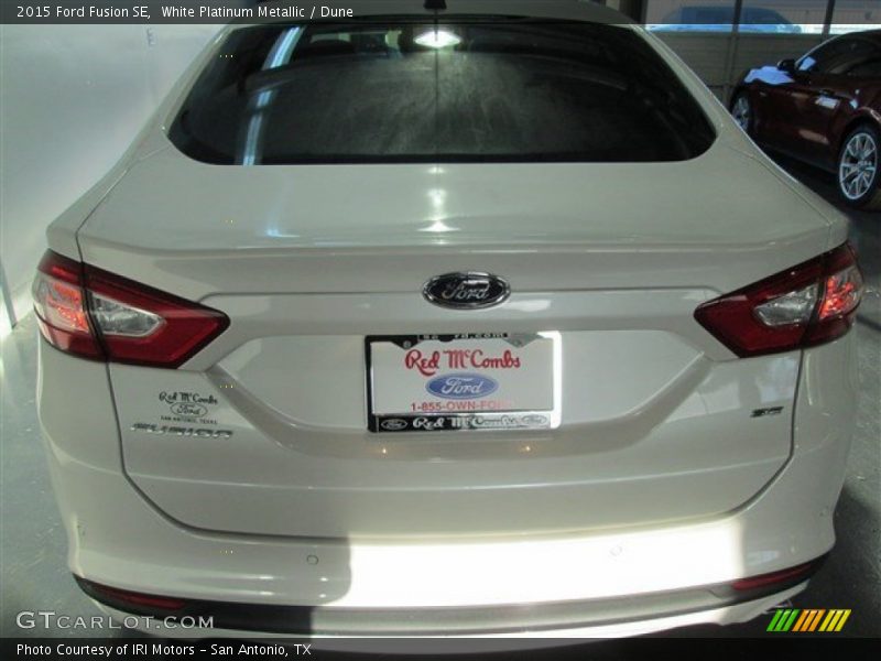 White Platinum Metallic / Dune 2015 Ford Fusion SE