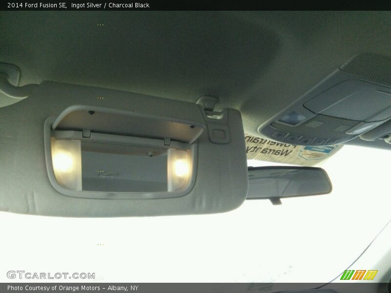 Ingot Silver / Charcoal Black 2014 Ford Fusion SE