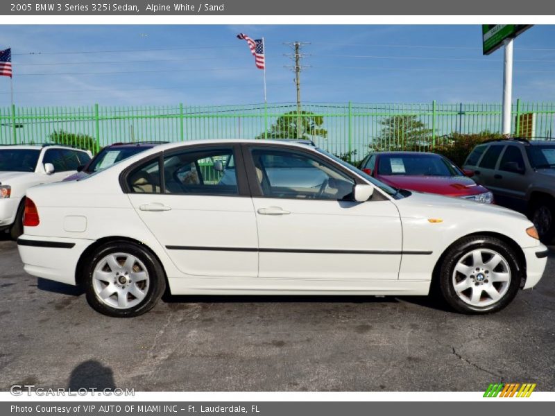 Alpine White / Sand 2005 BMW 3 Series 325i Sedan