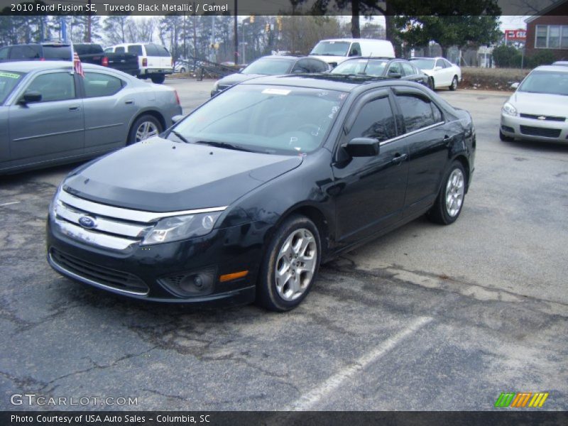 Tuxedo Black Metallic / Camel 2010 Ford Fusion SE