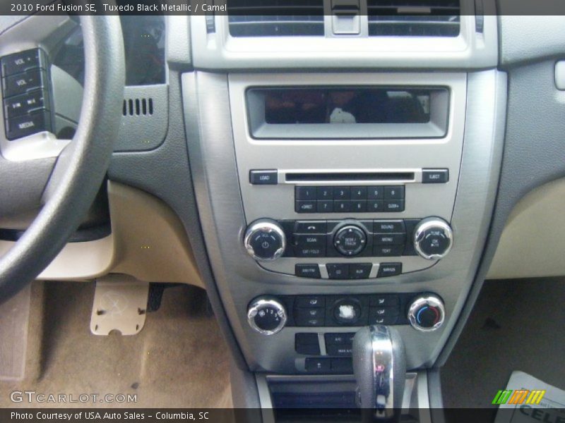Tuxedo Black Metallic / Camel 2010 Ford Fusion SE