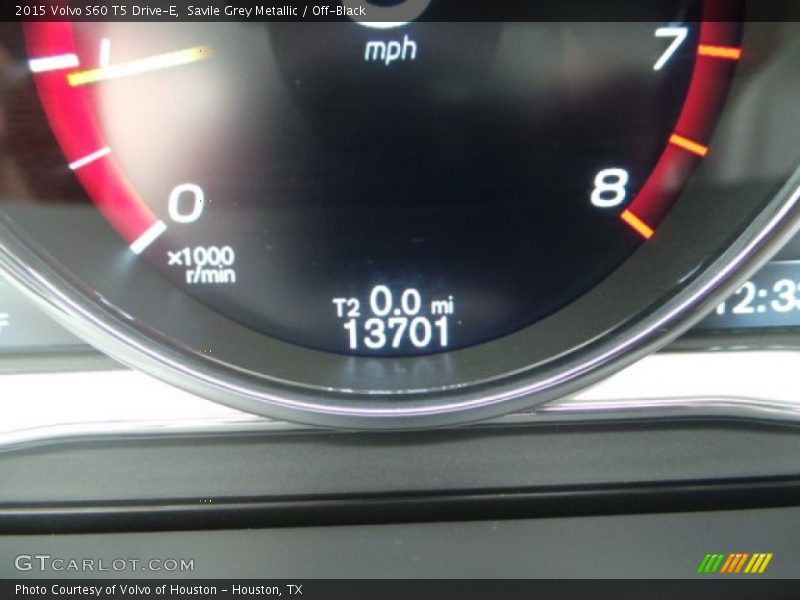 Savile Grey Metallic / Off-Black 2015 Volvo S60 T5 Drive-E