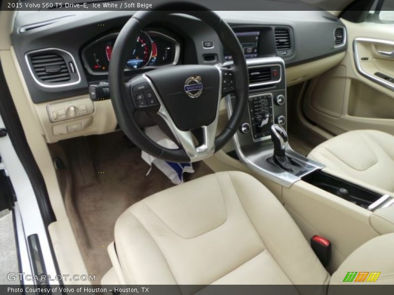 Ice White / Soft Beige 2015 Volvo S60 T5 Drive-E