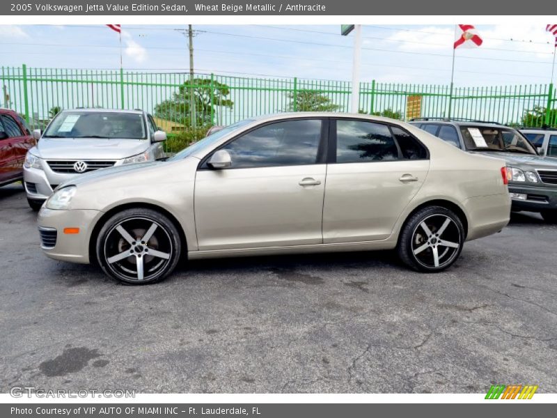 Wheat Beige Metallic / Anthracite 2005 Volkswagen Jetta Value Edition Sedan