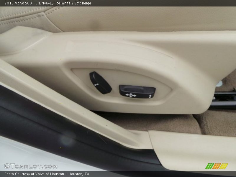 Ice White / Soft Beige 2015 Volvo S60 T5 Drive-E