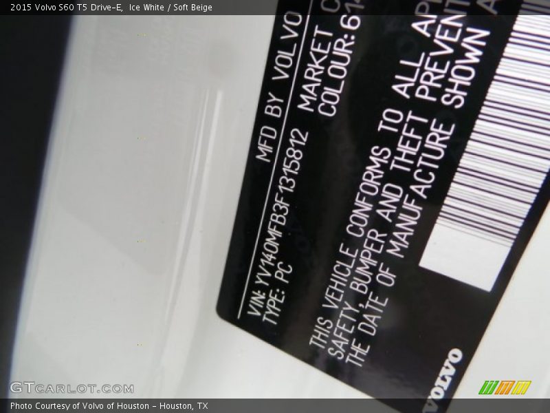 Ice White / Soft Beige 2015 Volvo S60 T5 Drive-E