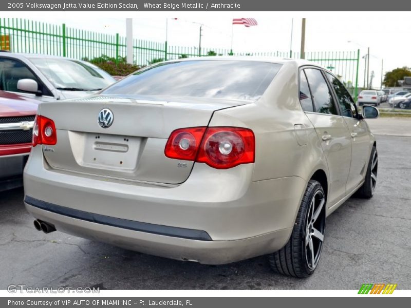 Wheat Beige Metallic / Anthracite 2005 Volkswagen Jetta Value Edition Sedan